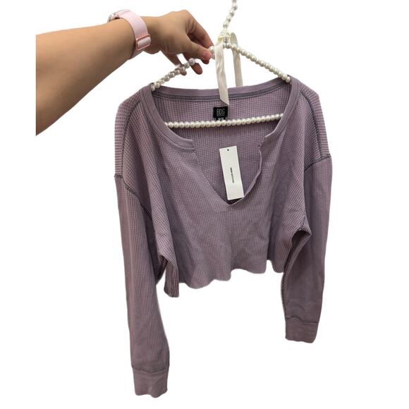 BDG Urban outfitters size medium purple waffle knit long sleeve crop top v-neck - Picture 2 of 5